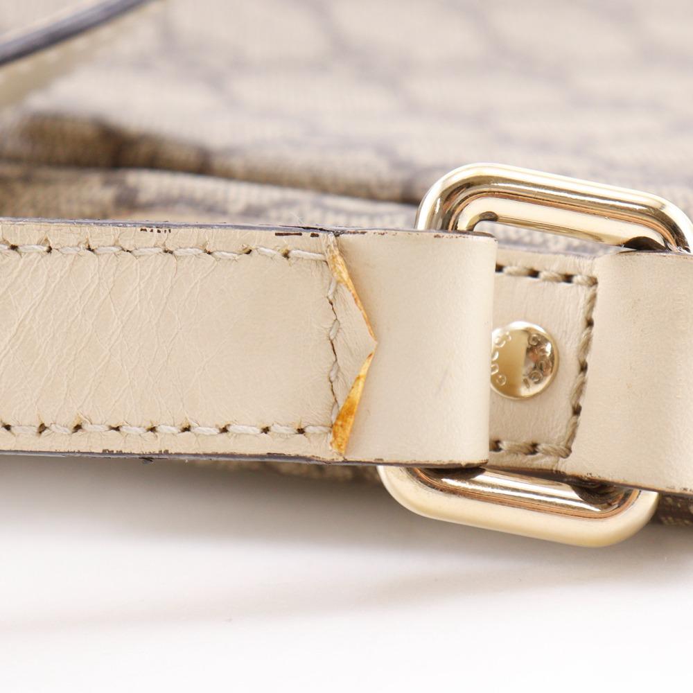 GUCCI Shoulder Bag 223666 beige GG Supreme Canvas unisex Used