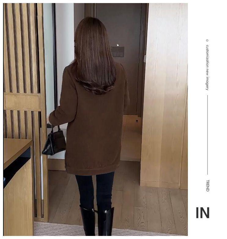 Women's Plus Size Mid-Length Black Velvet Windbreaker - Winter Fashion for Middle-Aged Mothers