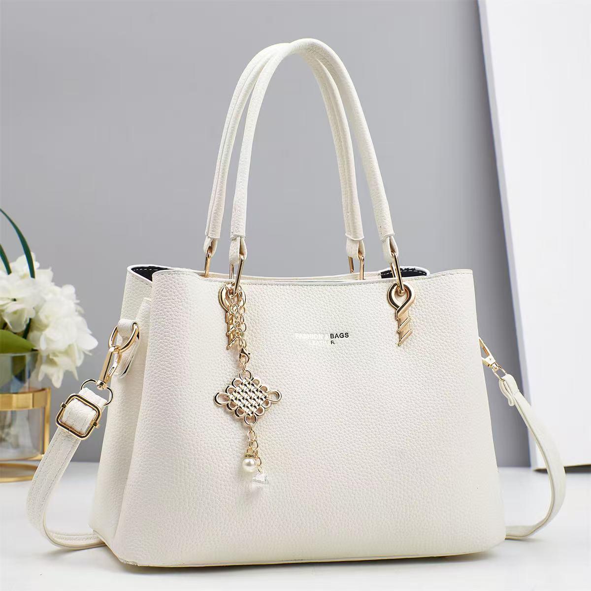 

Модна жіноча велика сумка через плече та на плече в корейському стилі - Універсальна, елегантна жіноча сумка білий