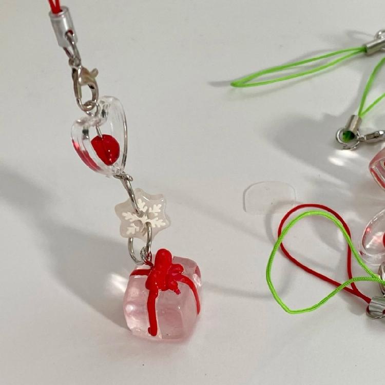 Elegant Snowflake Crystal Phone Chain Sturdy Snowflake Crystal Phone Chain Gift Box Pendant For Holiday Celebrations