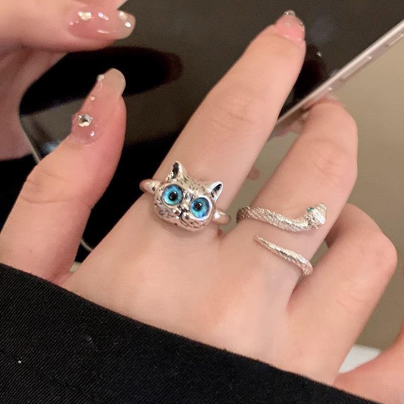 Adjustable Cat Snake Ring: Stylish & Unique Cold Fashion for Women & Influencers