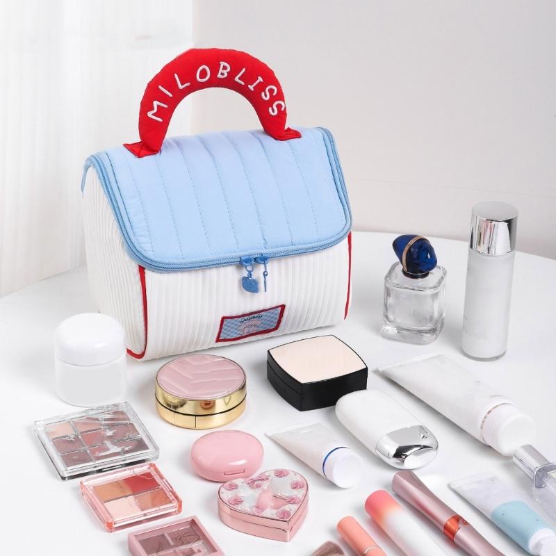 Handheld Makeup Bag Travel Cosmetic Bag Large Capacity Toiletry Bag Wash Bag Lovely House Skincare Storage Bag