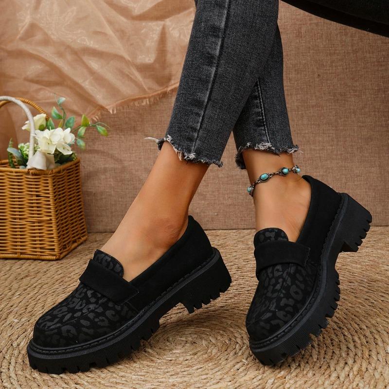 Fashion New Thick-soled Sexy Large-size Walking Shoes Spring/autumn Round Leopard Print Comfortable Casual Sneakers for Women