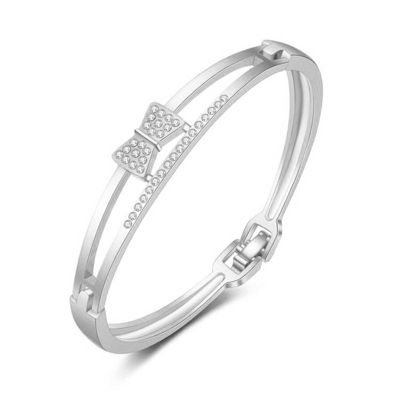 Korean Style Cute Bow Bracelet - Sweet & Versatile Full Diamond Jewelry for Female Students & Best Friends