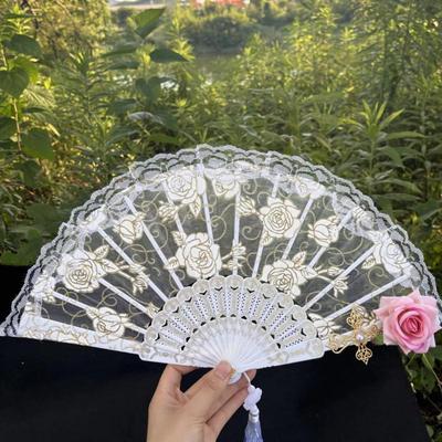 Weiblicher Spitzenhandfächer Lolita Gothic Fächer Viktorianisch Vintage Schwarz Weiß Rot Rose Bambusfächer Cosplay Halloween Party Foto-Requisite