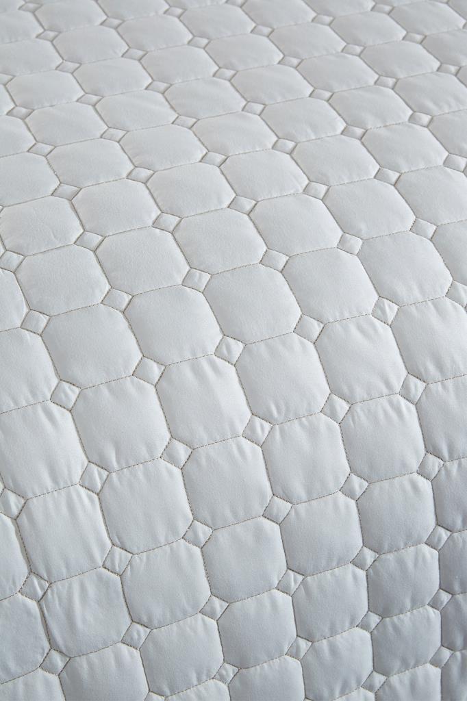 Estiva Queen Size Microcotton Bedspread 180x240 cm  Cream Color
