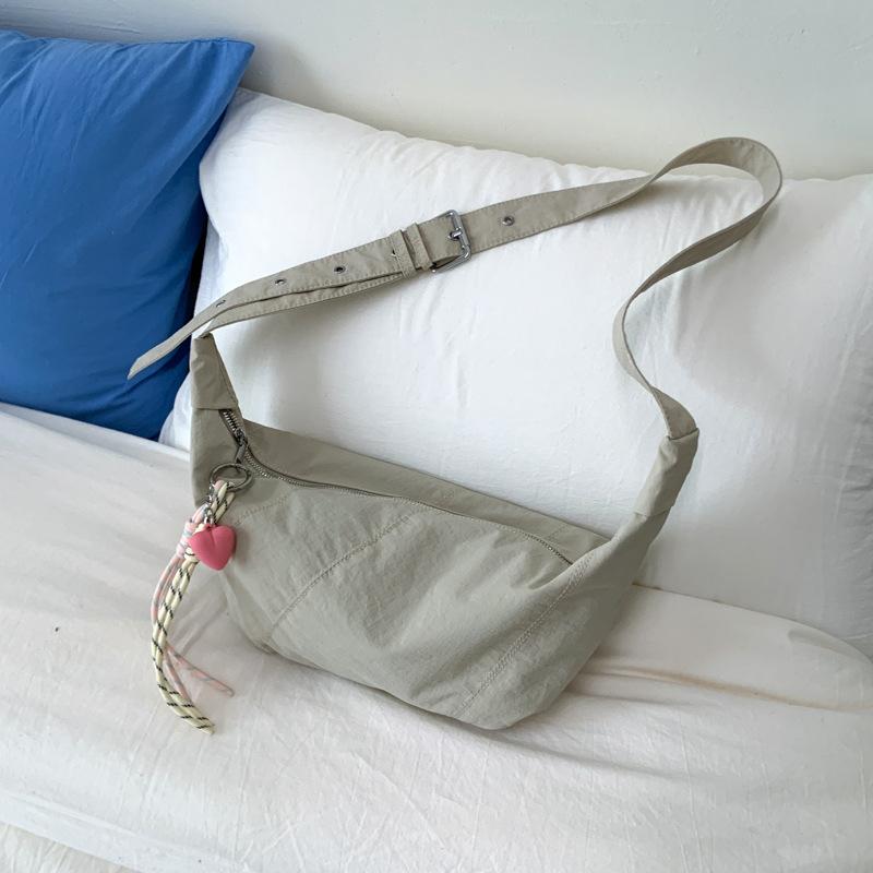 Crossbody Bag Women's Shoulder Bag Large Capacity Diagonal Span Bag  New Dumpling Bag Brand Light Neutral Cloth Bag