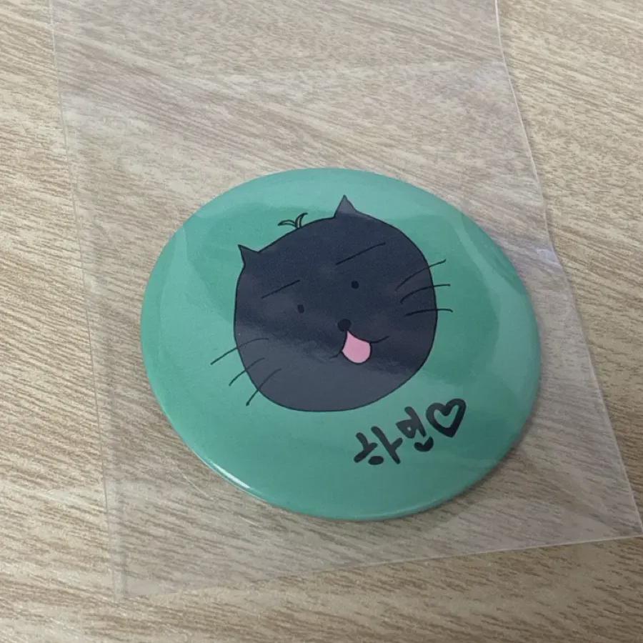 PLAVE Ktwon4u Can Badge Hamin