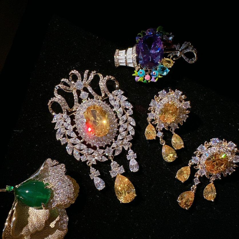 Farah Crown Wheat Ear Jewel Brooch, Antique, 18K Gold Plated, Twilight Yellow Water Drop Zircon Earrings Combination