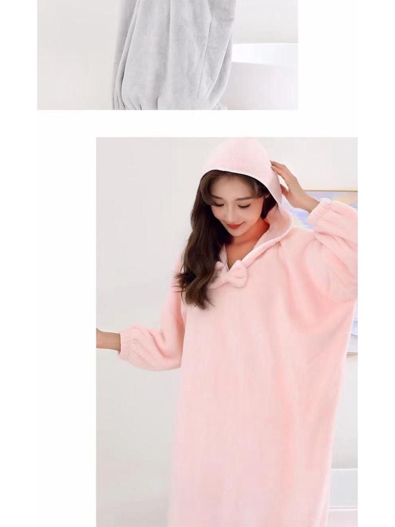 Women's Quick-Drying Hooded Coral Fleece Bathrobe for Spa, Sauna, and Home