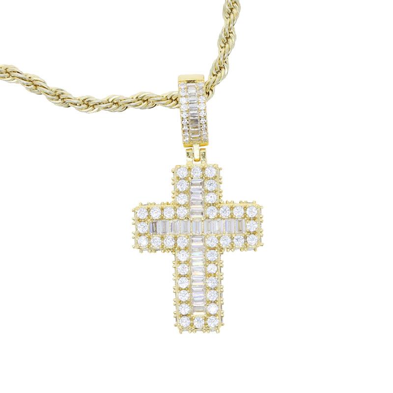 Dropshipping Ready CZ Cross Necklace in Gold and Silver for Streetwear Jewelry Buyers золотой