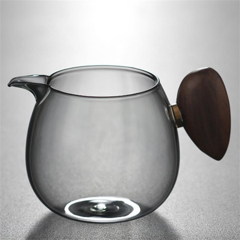 300ML Heat-resistant Glass Tea Pitcher Fair Cup With Wooden Handle Justice Cup Chahai Kung Fu Teacup Tea Set Accessories Teaware