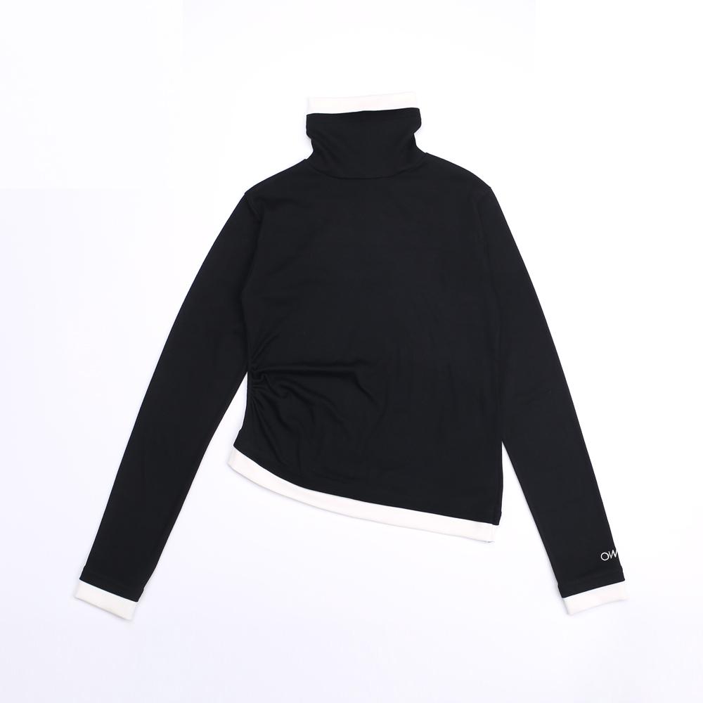 OWO Kuro Color Block Turtleneck T-Shirt