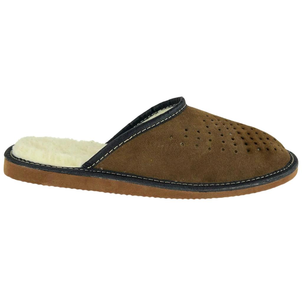 Brown men's insulated slippers. Comfortable men's house slippers 42