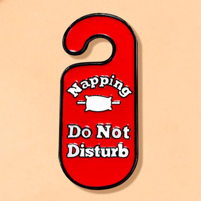 "Napping Do No Disturb" Interesting Letter Brooch Cartoon Hotel Door Handle Badge Accessories
