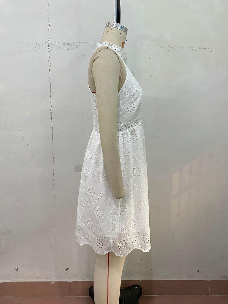 2026 New European American Summer Halter Lace Sleeveless White Dress for Women