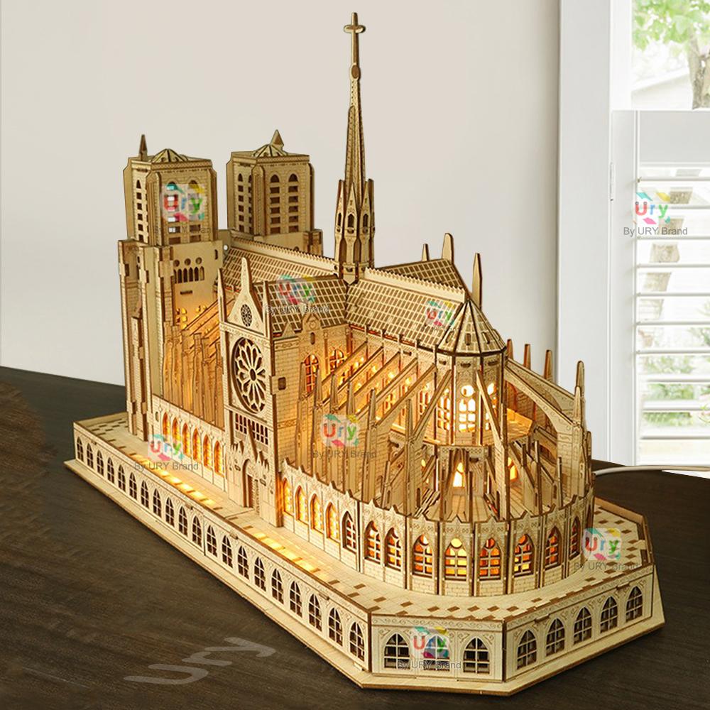Puzzle 3D in Legno Cattedrale di Notre Dame a Parigi Castello Reale Con Luci Kit di Assemblaggio Per Adulti Modello Fai da Te Decorazione per Regali