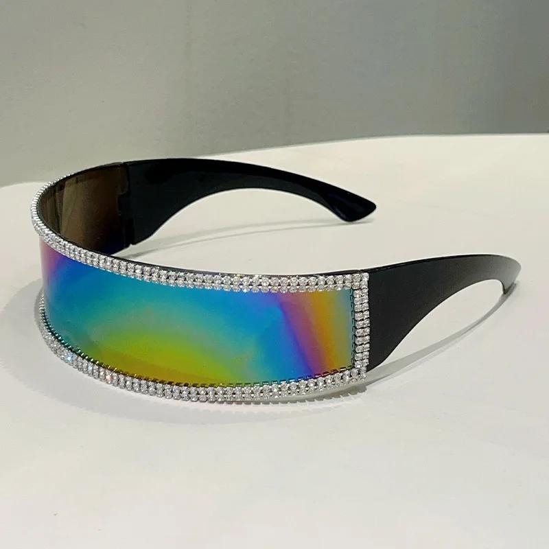 

Vintage Brand Style Designer Rimless Diamond Sunglasses Women For Men Female Luxurious Sun Eyeglasses Punk Popular Rhinestone Wrapped Shade