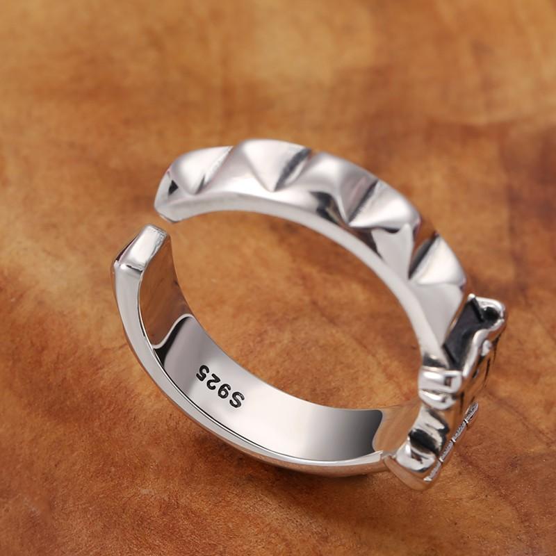 Adjustable Open Ring Men Women Vintage Belt Buckle Design Minimalist Fashion Statement