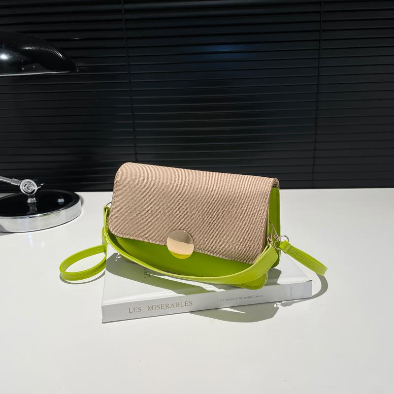 2025 spring new versatile ins shoulder messenger bag is popular this year, high-end sense, foreign style small square bag, niche women