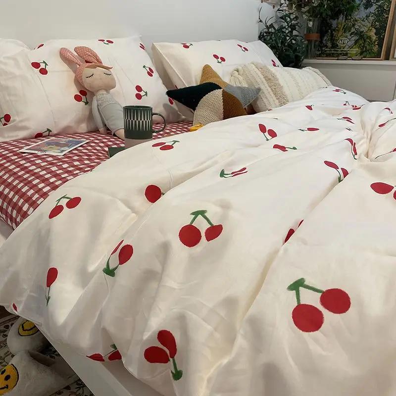 Floral Bed Duvet Covers Pastoral Four Seasons Polyester Quilt Cover King Queen Size Bedroom Bedding Luxury Home Textile Cozy