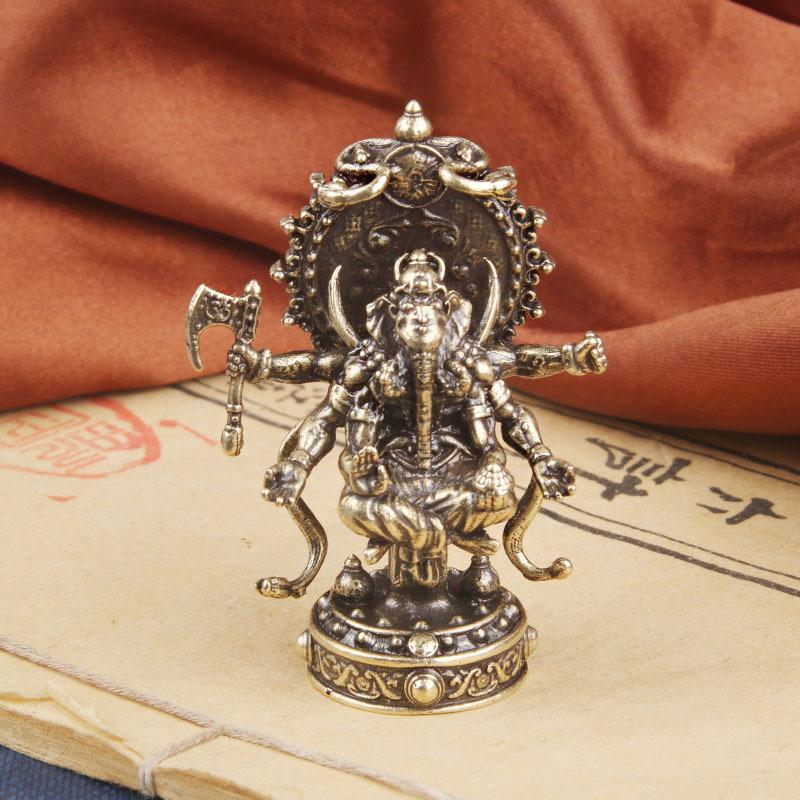 Винтажный латунный тайский настольный орнамент Слон Нос Бог Богатства Бронзовая скульптура Ремесло Антикварное украшение Старая медь