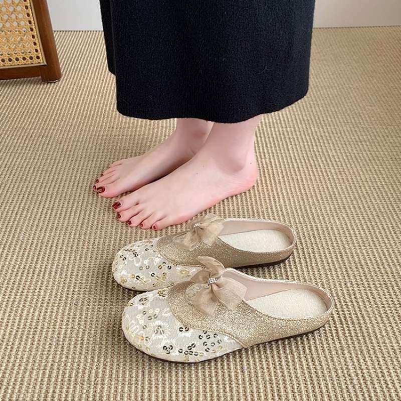

Baotou slippers women s outer wear 2025 summer new mesh breathable bow fairy wind flat bottom lazy cool slippers 35 золотой