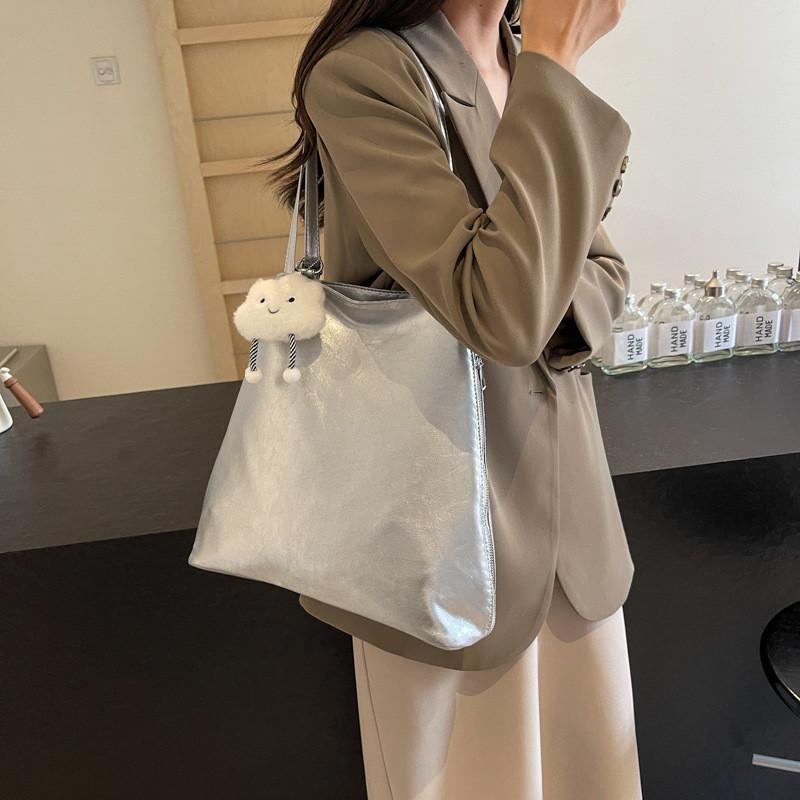 Chic Minimalist Pu Tote Bag Available In Black Beige Silver And Coffee Colors