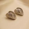 Vintage Metal Striped Round Heart Earrings for Women European American Retro Ball Drop Earrings Elegent Female Simple Jewelry