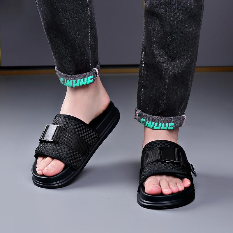 2025 Summer New Slippers for Men Causal Black Soft Sole Breathable Flip Flops Male High Quality Beach Slipper Shoe