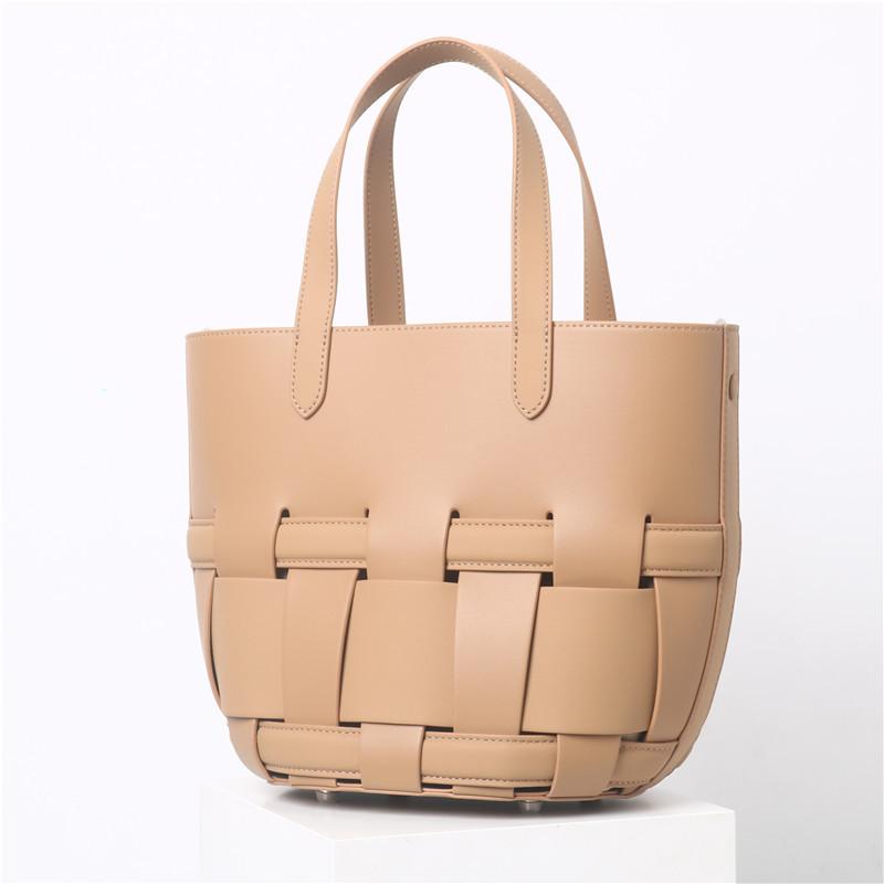 Tote Cowhide Bag 2025 New Versatile Large Capacity Woven Vegetable Basket Niche Genuine Leather Commuting Handbag