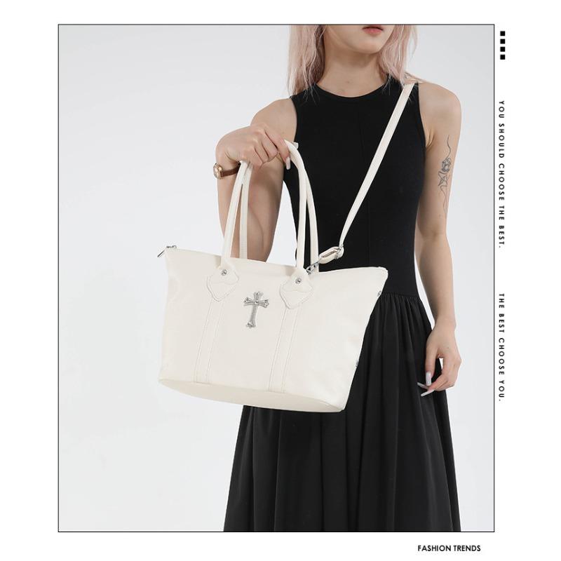 Large-capacity Cross-frame Locomotive Wind-resistant Deformable Multi-purpose Single-shoulder Diagonal Cross-body Bag