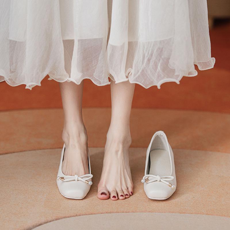 ~ Classic round head bow light mouth soft sole square head pearl ballet silver single shoes women