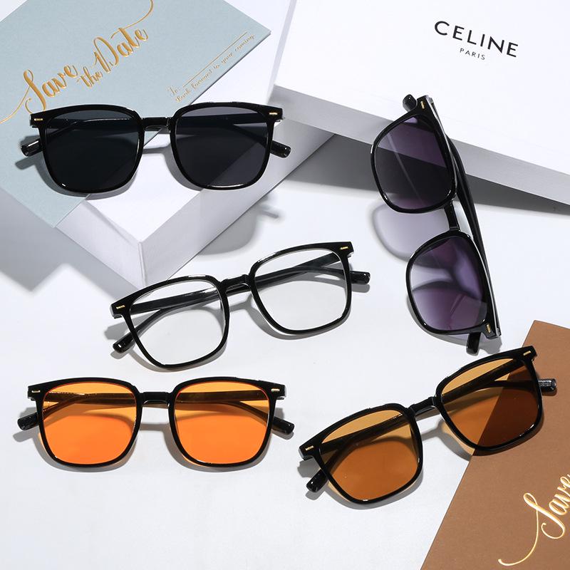 2024 Retro Tea-Colored Square Sunglasses: Unisex Trendy & Versatile Fashion Inspired by Xiaohongshu
