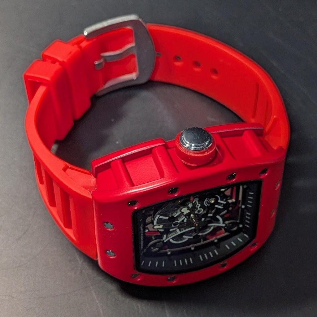 Used New Watch Richard Mille Type Quartz Homage Watch Rubber Tonneau Red Red Luxury Luxury Sports