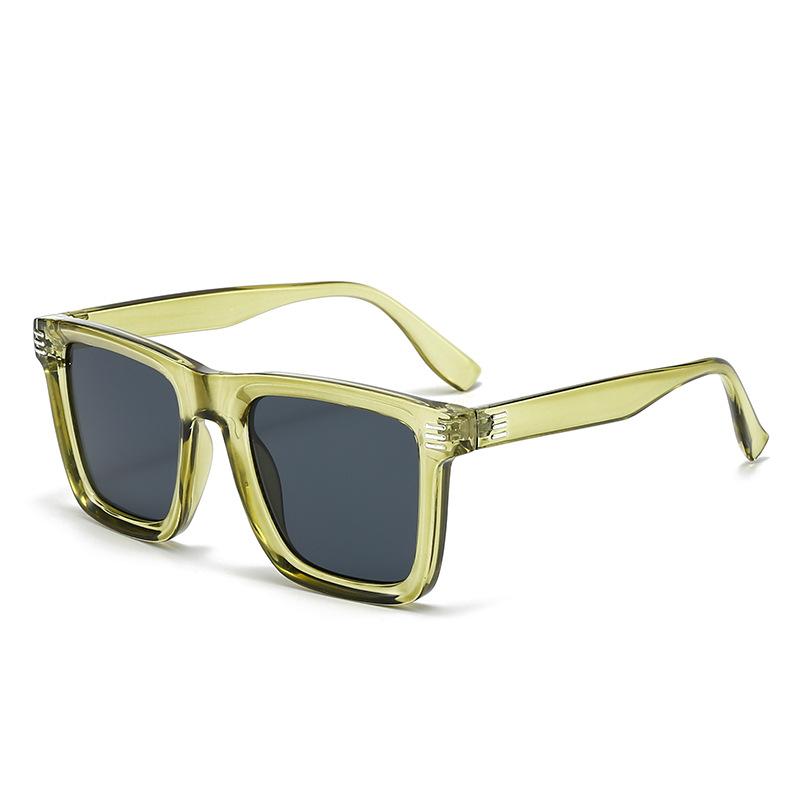 

Men s High-end Large-frame Square Sunglasses with European and American Style, UV Protection.