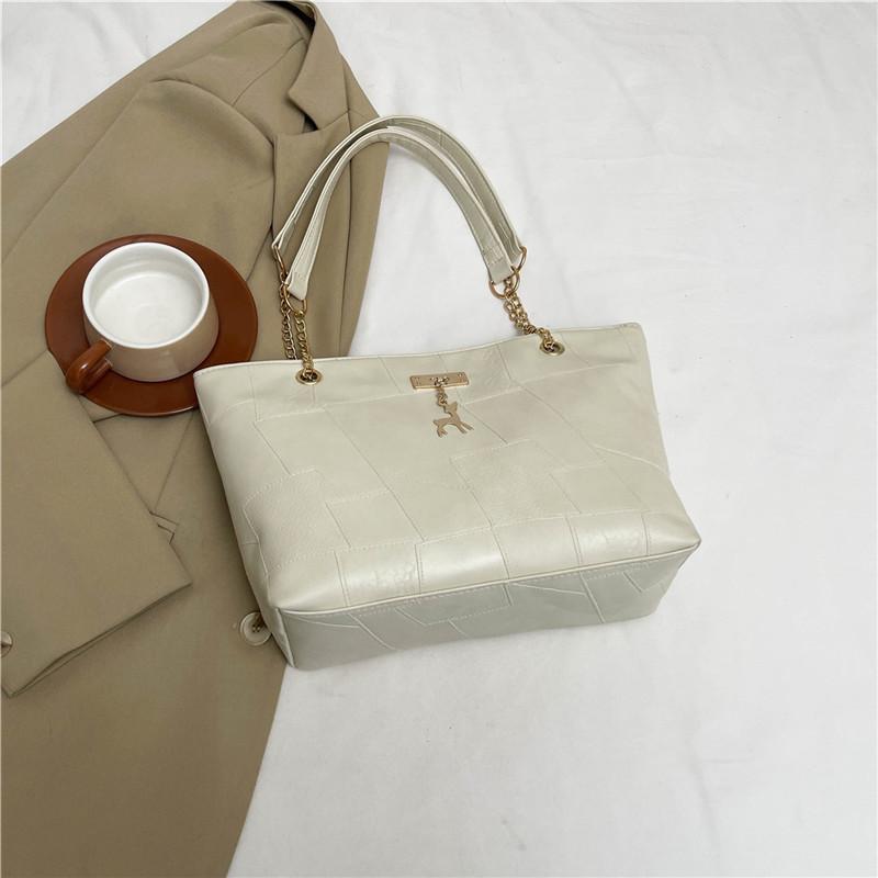 

Проста жіноча сумка через плече в стилі ретро, ​​літо 2024, нова проста модна сумка під пахвами, повсякденна жіноча сумка білий