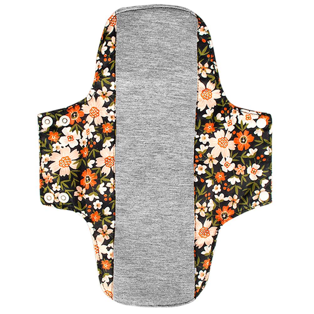 28cm Graphene Cotton Washable Menstrual Pad with One-Way Moisture Wicking and Leak-Proof Technology.