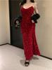 French Temperament Celebrity Suspender Dress, the New High-end Sense Is Super Good-looking, with Sequined Banquet Hip Skirt.
