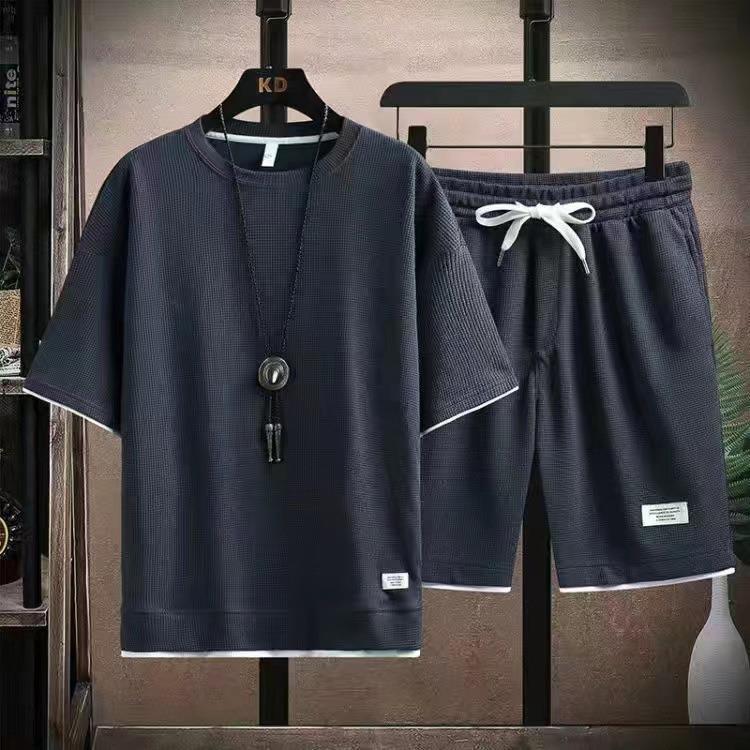 

Men s Waffle Knit Short Sleeve Tracksuit: Casual Summer Two-Piece T-Shirt and Shorts Set L темно-серого