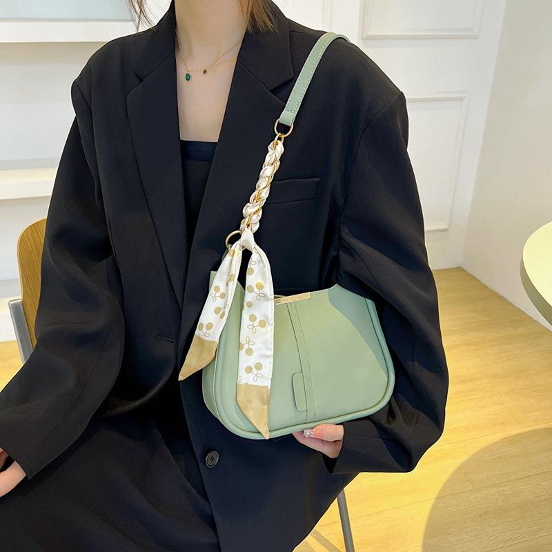 Autumn New Fashionable Solid Color Shoulder Small Bag Women's Fresh Large Capacity Simple Messenger Tote Bag