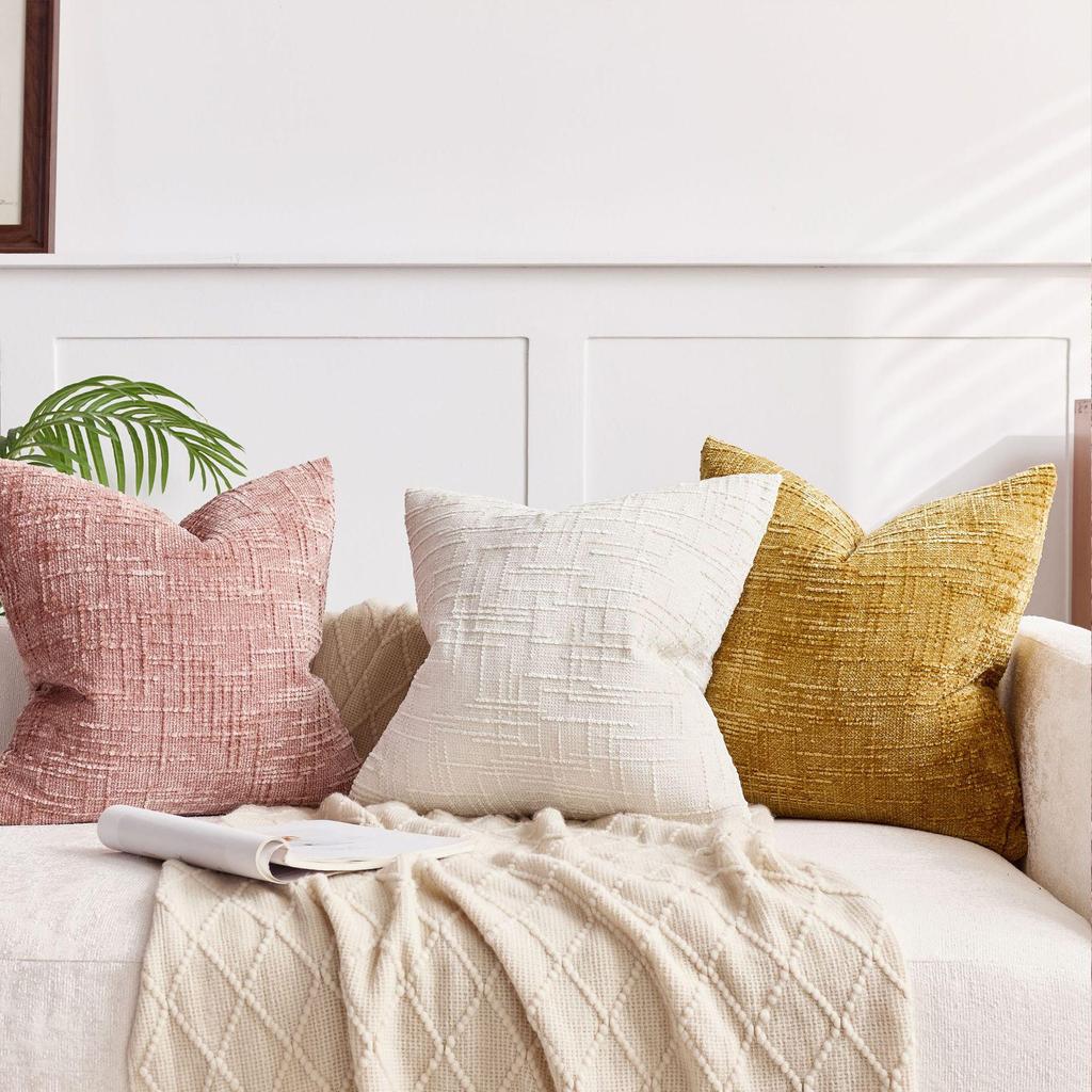 Coarse Yarn Bamboo Joint Pattern Chenille Cushion Cover