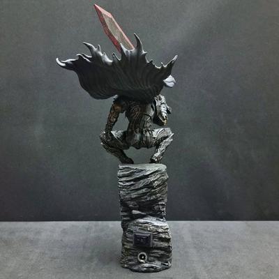 Busto Armadura Berserk Figura Guts Estatua Luz Nocturna Artesanía de Resina Guerrero Bestialización Espadachín Negro Modelo Figura de Acción Griffith