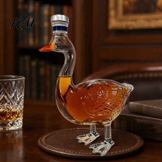 Premium Collectible Bottle Goose Shape Glass Whiskey Decanter, 3D Bird Liquor with Frosted Stopper, 350ml Art Vodka Wine Dispenser for Home