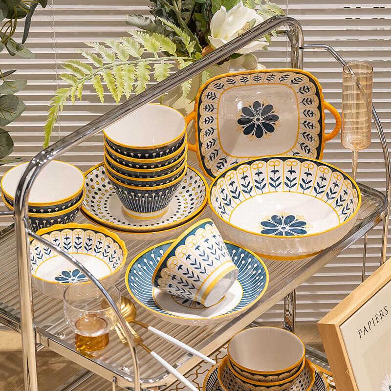 Japanese Style Ceramic Dinnerware Set