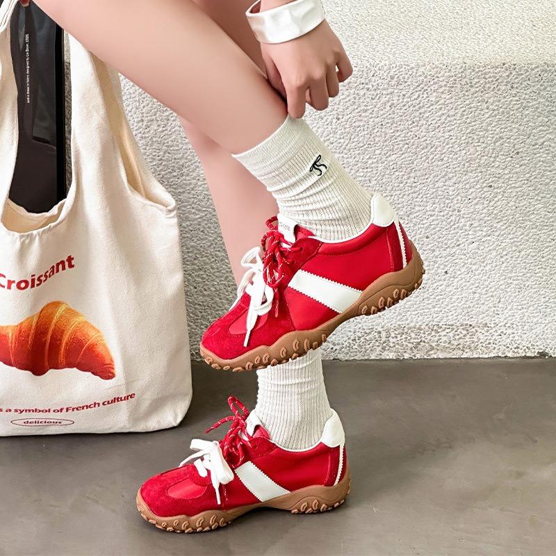 Внутреннее увеличение высоты женские весенне-летние новые 7 толстая подошва маленький человек универсальный спортивный и повседневный