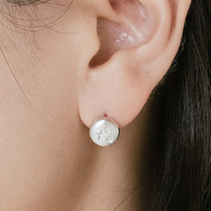 

eveningbell [silver925] Sophia round earrings (2color) Silver