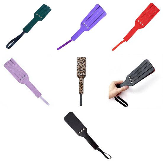 Faux Leather Pat Racket with Rivet Reinforcement Metal Rivets Slit Design Wild Leopard Print Comfortable Grip Imitation Leather Racket