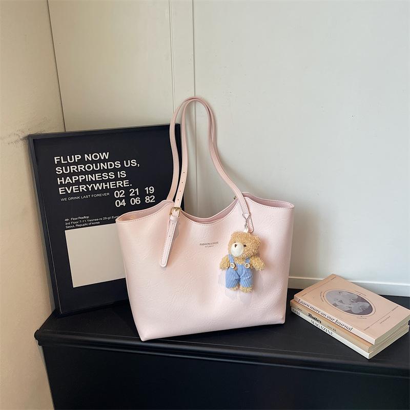 Niche Design Solid Color Casual Armpit Bag Large Capacity Handbag Women'S Fashion Commuter Shoulder Tote Bag