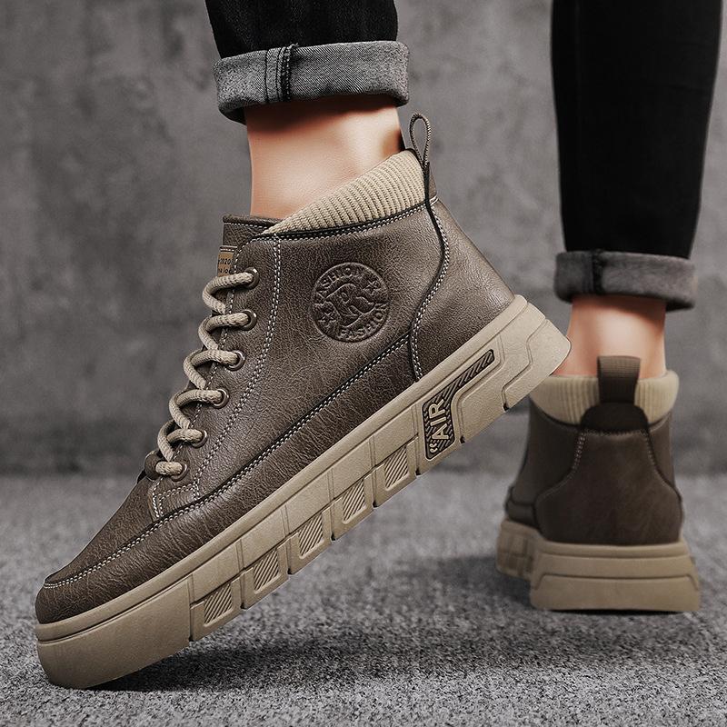 Men's Shoes 2025 New Autumn Leather Waterproof Comfortable Casual Trendy Shoes Men's British Wear-resistant Mid-help Tooling Board Shoes